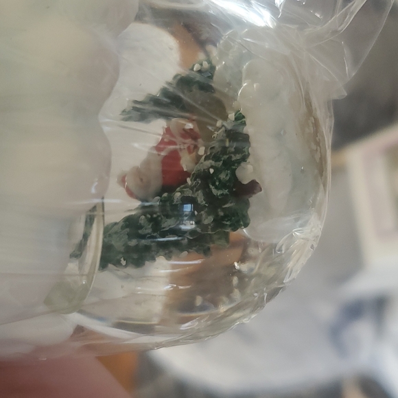 Jeff Gordon limited series snowglobe ornament with stand - Picture 4 of 4